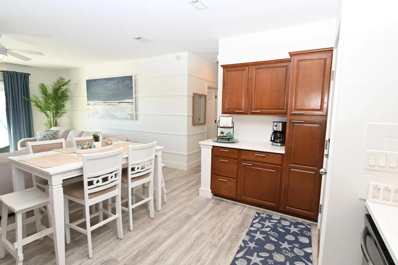 Sandpiper Cove Unit 2150 Pet Friendly Private Beach Access Destin Holiday home