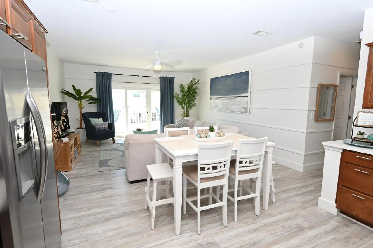 Sandpiper Cove Unit 2150 Pet Friendly Private Beach Access Destin 0*,  United States