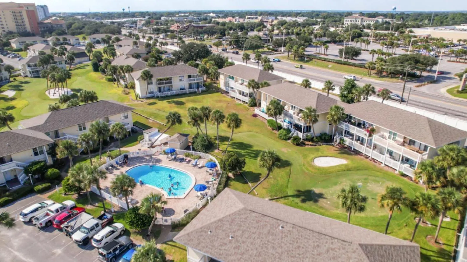 Sandpiper Cove Unit 2150 Pet Friendly Private Beach Access Destin 0*,  United States