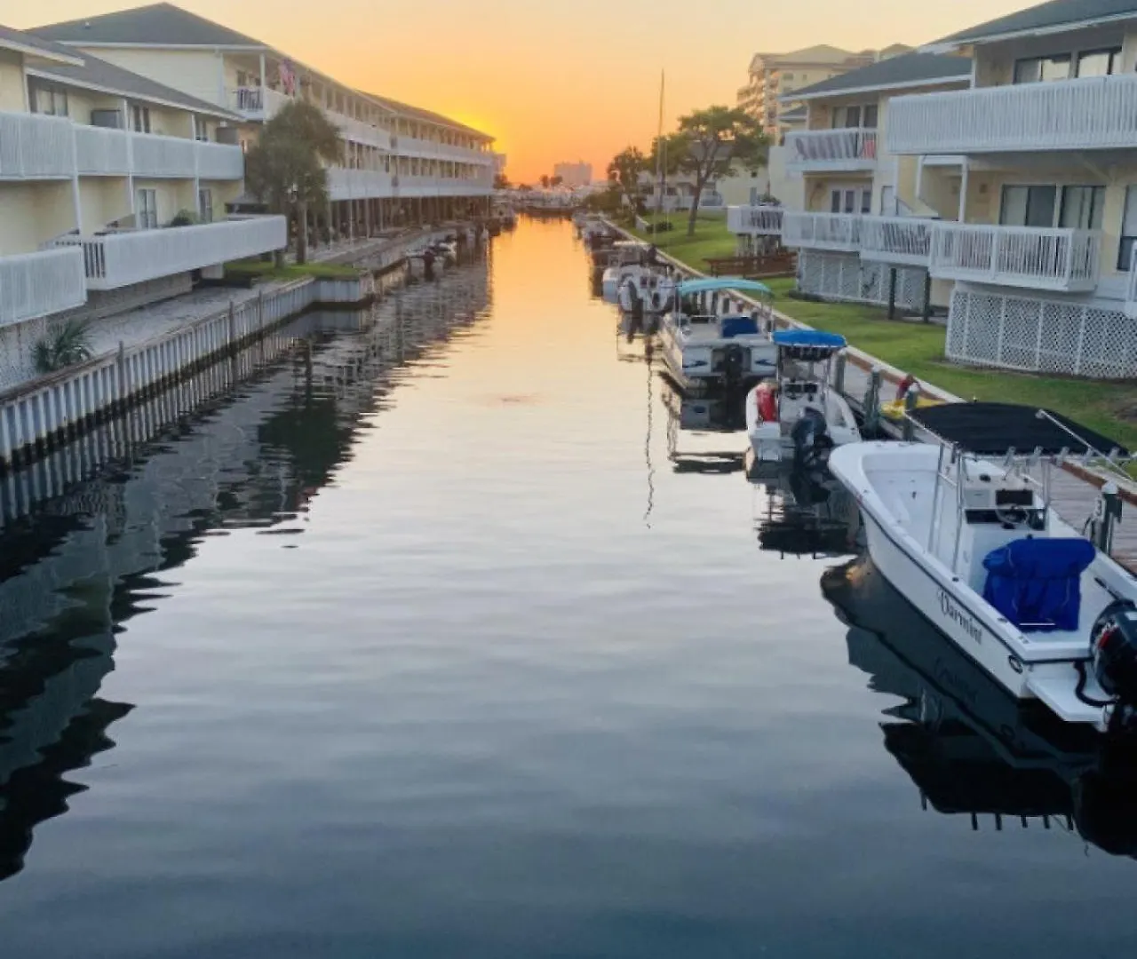 Sandpiper Cove Unit 2150 Pet Friendly Private Beach Access Destin 0*,